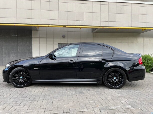 BMW 3 серия E90, E91, E92, E93 · Рестайлинг, 2009 г.
