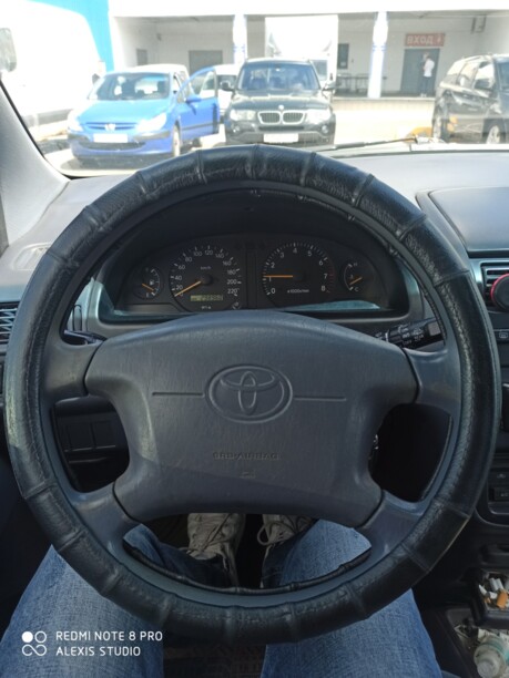 Toyota Picnic, 7 мест, 1997 г.