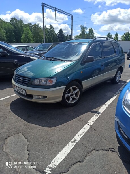 Toyota Picnic, 7 мест, 1997 г.