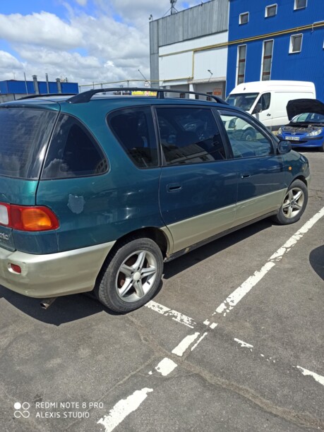 Toyota Picnic, 7 мест, 1997 г.