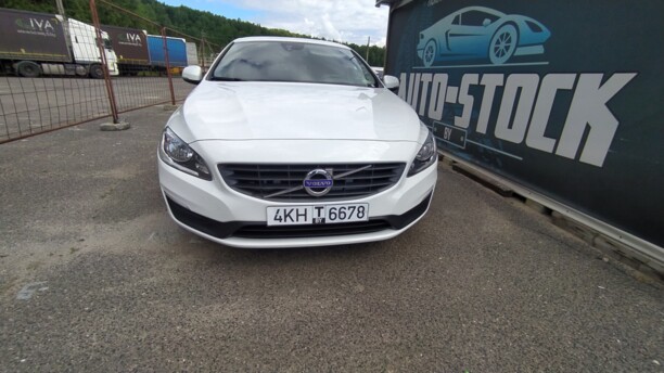 Volvo V60 I · Рестайлинг, 2017 г.