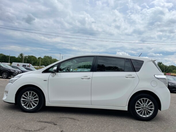 Toyota Verso I · Рестайлинг, 7 мест, 2016 г.
