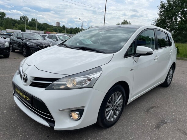 Toyota Verso I · Рестайлинг, 7 мест, 2016 г.