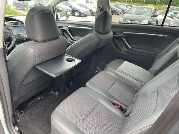Toyota Verso I · Рестайлинг, 7 мест, 2016 г.