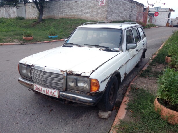 Mercedes-Benz E-Класс W123, 1985 г.