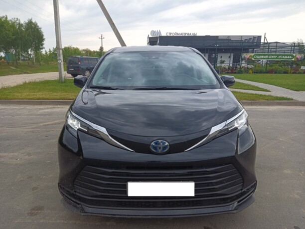 Toyota Sienna III (XL30), 7 мест, 2021 г.