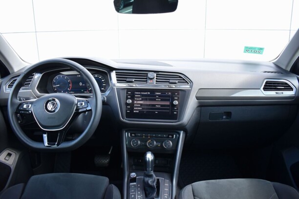 Volkswagen Tiguan II, 2017 г.