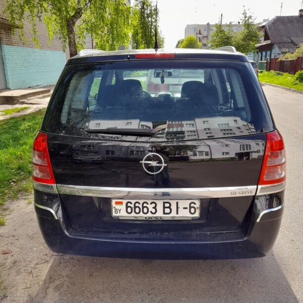 Opel Zafira B · Рестайлинг, 7 мест, 2008 г.