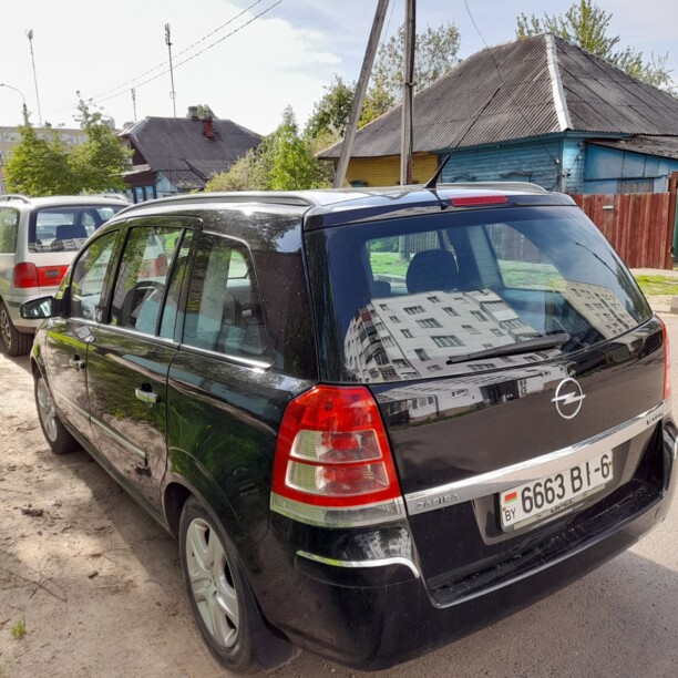 Opel Zafira B · Рестайлинг, 7 мест, 2008 г.