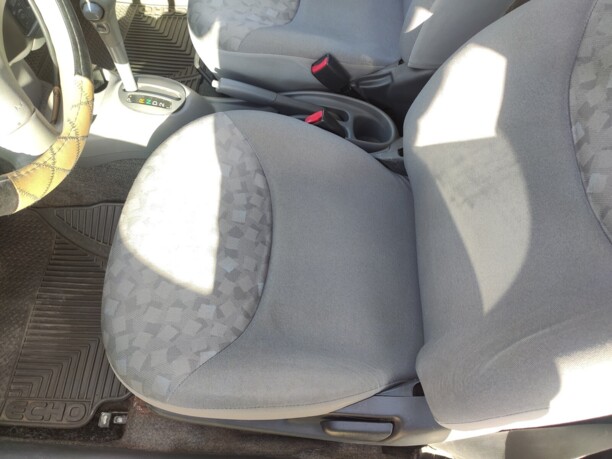 Toyota Yaris I (P1), 2001 г.