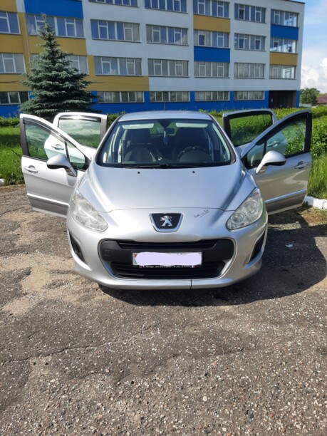 Peugeot 308 T7 · Рестайлинг, 2011 г.