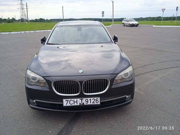 BMW 7 серия F02 (Long), 2010 г.