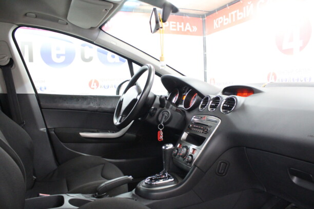 Peugeot 308 T7, 2010 г.