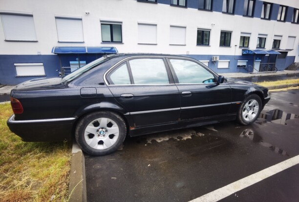 BMW 7 серия E38, 1999 г.