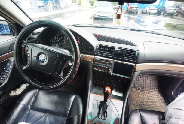 BMW 7 серия E38, 1999 г.