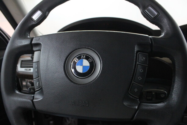 BMW 7 серия E65, 2002 г.