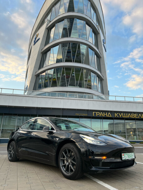 Tesla Model 3, 2018 г.