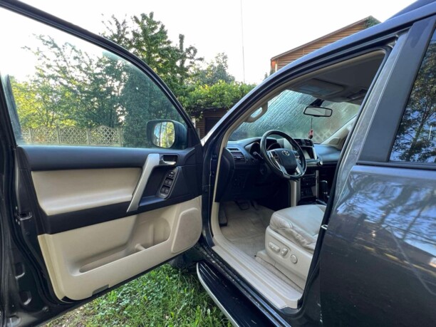 Toyota Land Cruiser Prado J150, 2010 г.