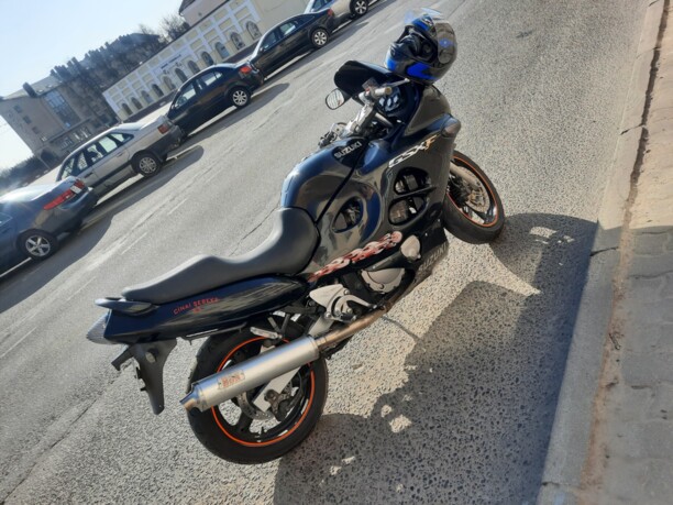 Suzuki GSX, 1999 г.
