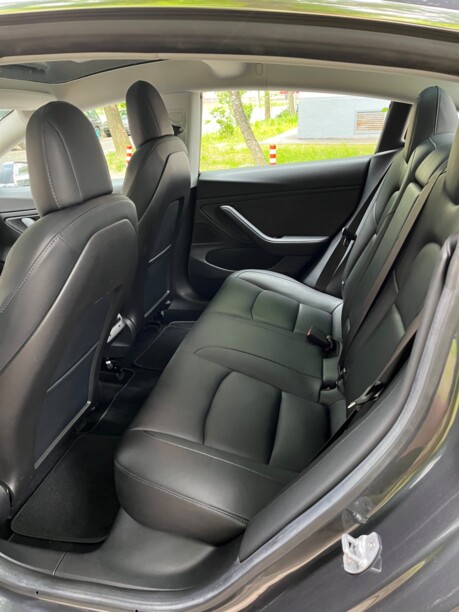 Tesla Model 3, 2018 г.