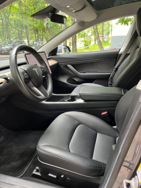 Tesla Model 3, 2018 г.
