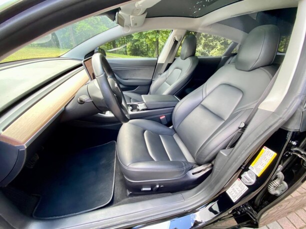 Tesla Model 3, 2018 г.