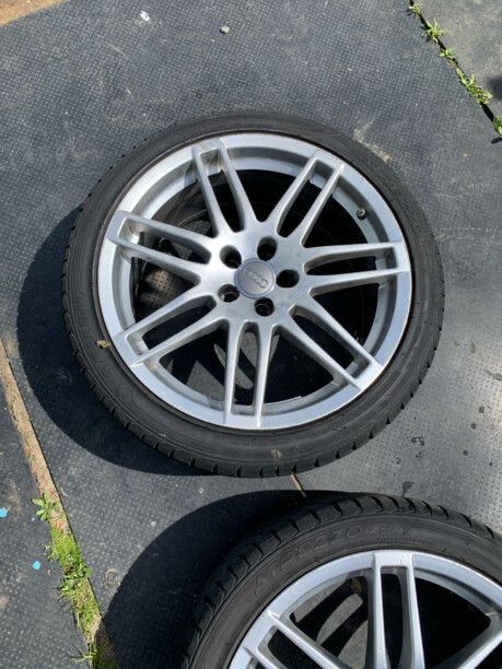 Audi 8x18 5x100 4 шт.