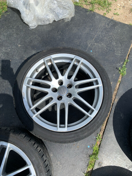 Audi 8x18 5x100 4 шт.