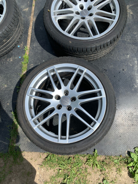 Audi 8x18 5x100 4 шт.