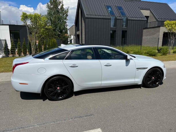 Jaguar XJ X351, 2015 г.