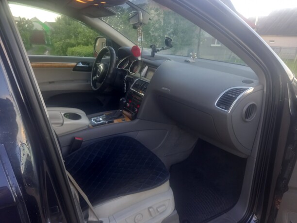 Audi Q7 4L, 7 мест, 2008 г.