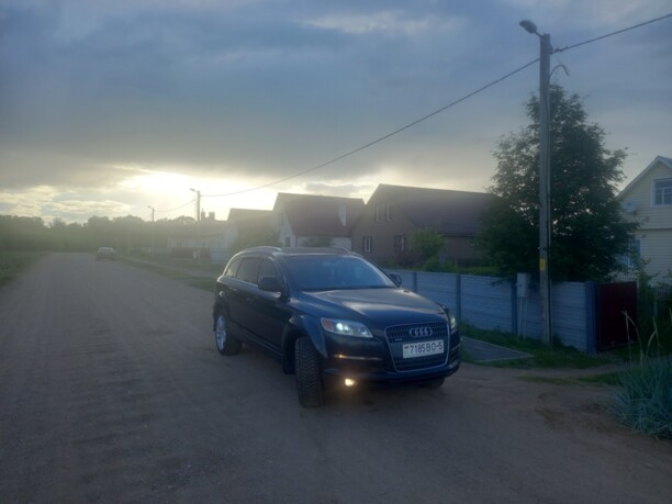 Audi Q7 4L, 7 мест, 2008 г.