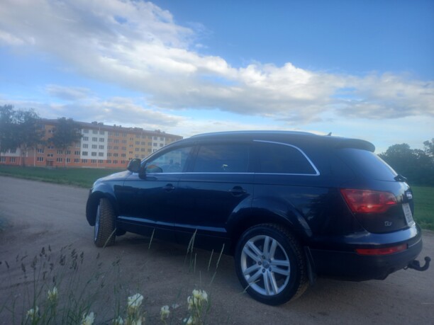 Audi Q7 4L, 7 мест, 2008 г.