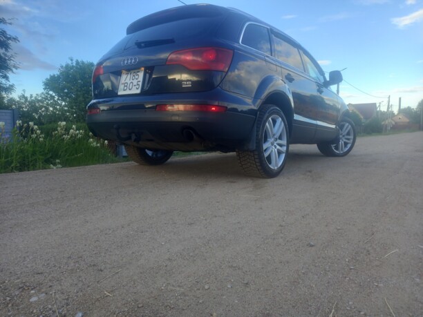 Audi Q7 4L, 7 мест, 2008 г.