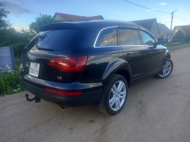 Audi Q7 4L, 7 мест, 2008 г.