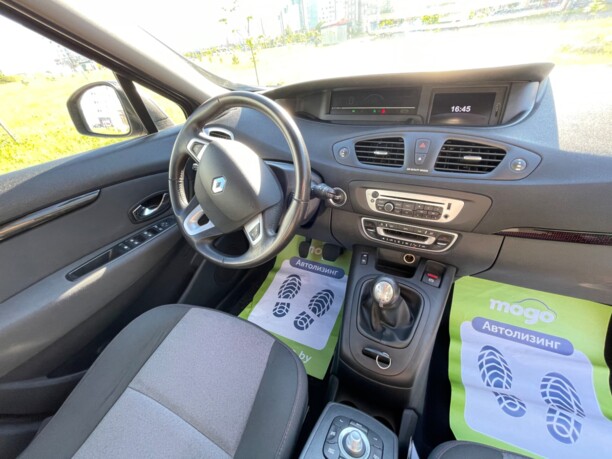 Renault Grand Scenic III · 2-й рестайлинг, 7 мест, 2013 г.