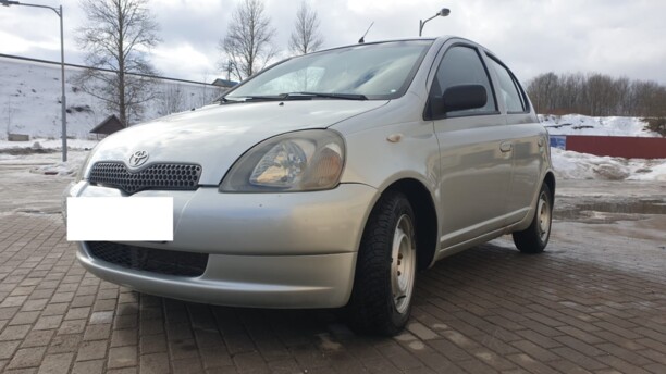 Toyota Yaris I (P1), 2001 г.
