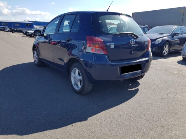 Toyota Yaris II (XP9), 2009 г.