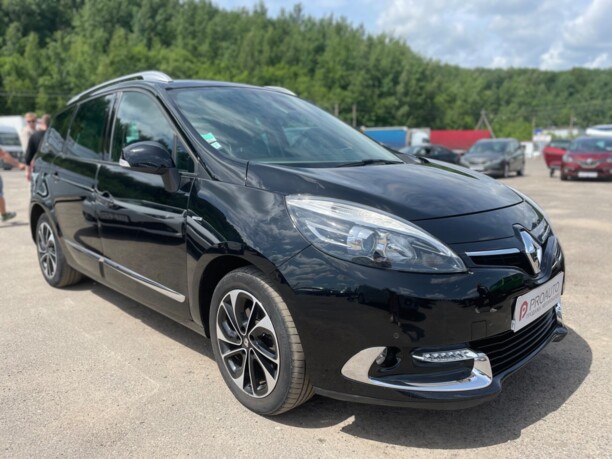 Renault Grand Scenic III · 2-й рестайлинг, 7 мест, 2016 г.