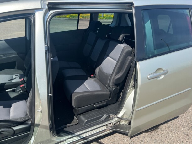 Mazda 5 I, 7 мест, 2006 г.