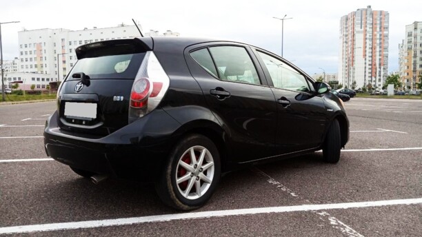 Toyota Prius C I, 2013 г.