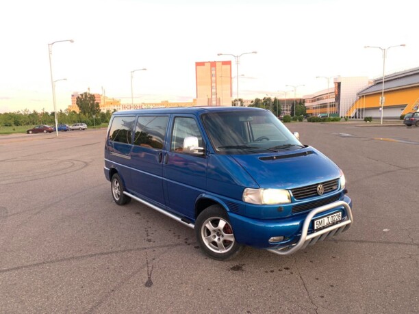 Volkswagen Caravelle T4, 2001 г.