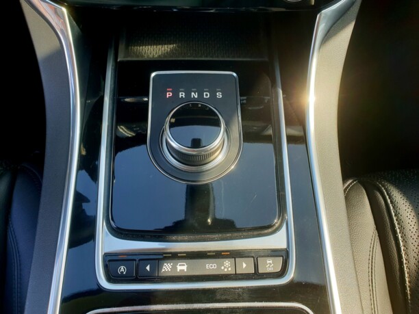 Jaguar XF X260, 2017 г.