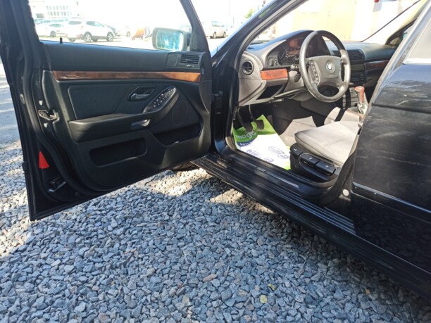 BMW 5 серия E39, 2001 г.