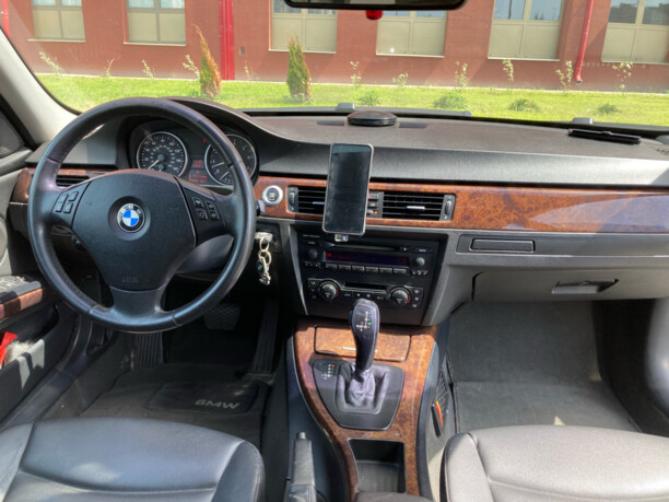 BMW 3 серия E90, E91, E92, E93, 2005 г.