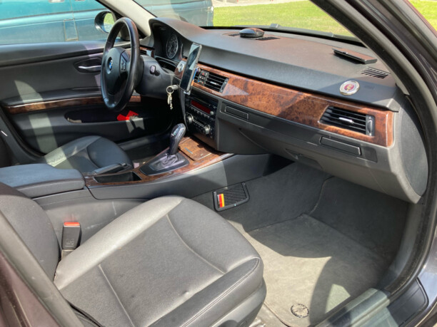 BMW 3 серия E90, E91, E92, E93, 2005 г.