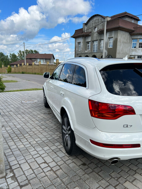 Audi Q7 4L, 7 мест, 2007 г.