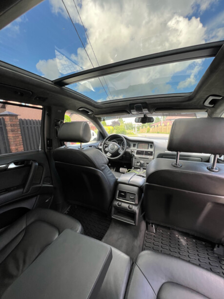 Audi Q7 4L, 7 мест, 2007 г.