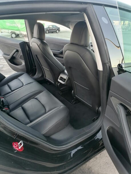Tesla Model 3, 2019 г.