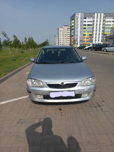 Mazda 323F, 1998 г.